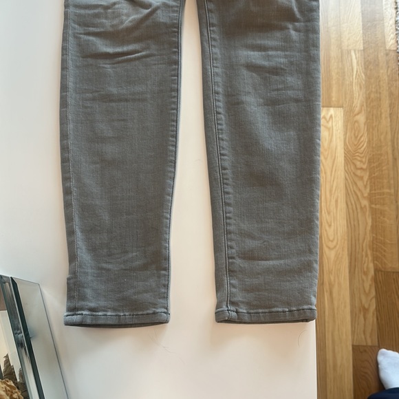 Frame Le Skinny De Jeanne - Picture 4 of 7